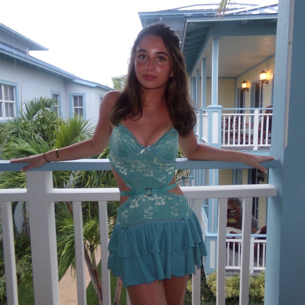 Elegant Blue Lace Mini Dress